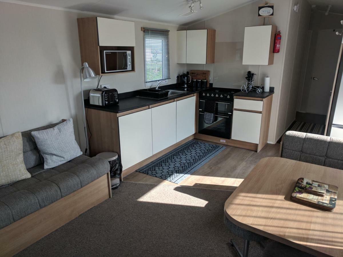 Hôtel P&D'S Pearl Caravan At Tattershall Lakes Country Park Extérieur photo